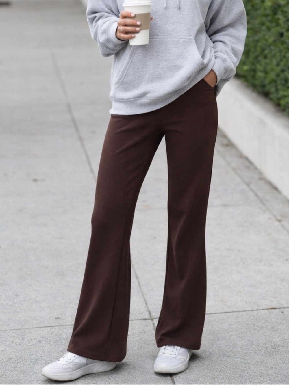 Old Navy Ribbed Flare Pants Brown XS Athleisure Lounge Screen Worn on TV